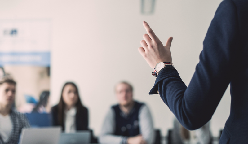 Kvietimas dėstytojams į konsultaciją: kaip spręsti iššūkius, kylančius dirbant su studentais?